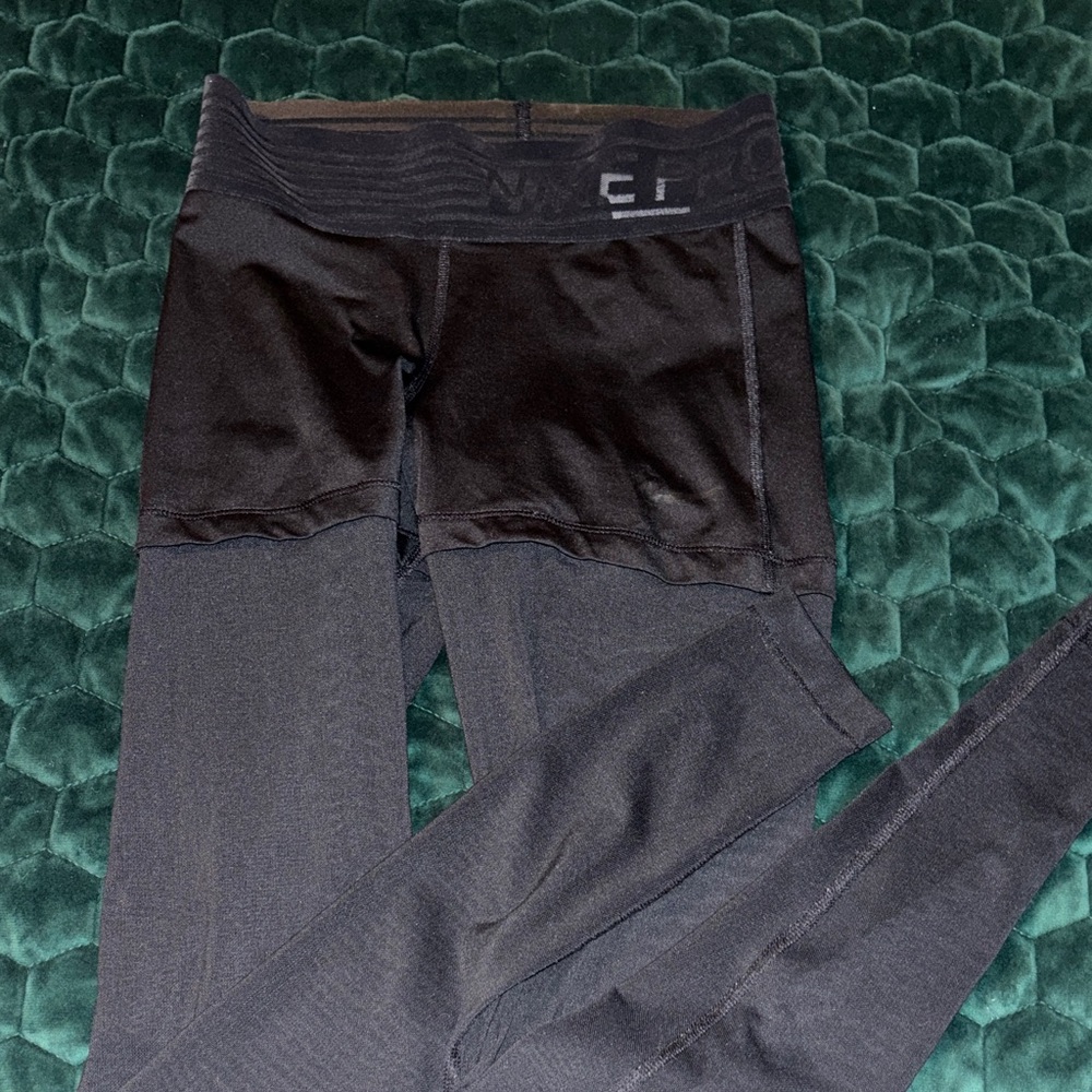 Nike Pro